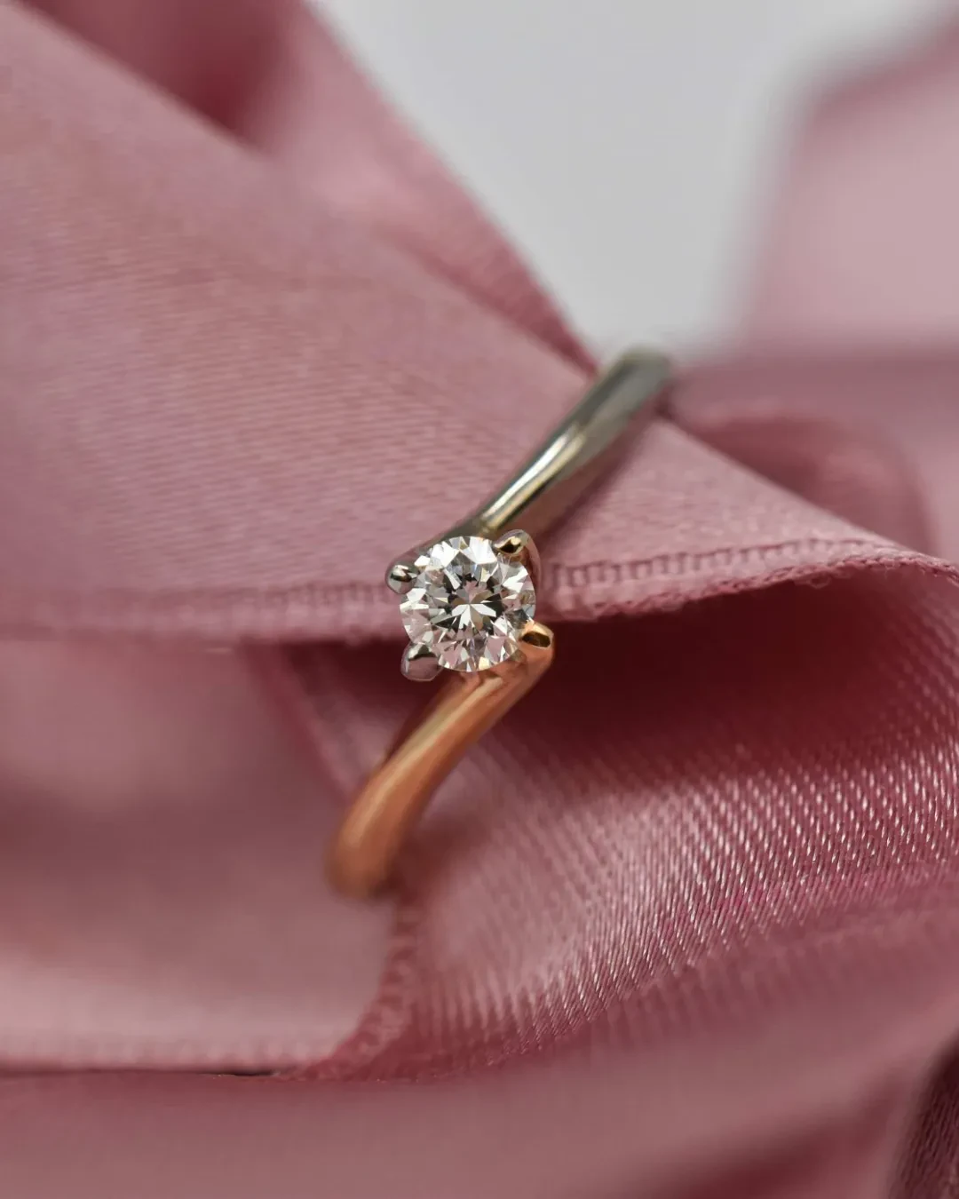 Anello brillante solitario 0,22 ct