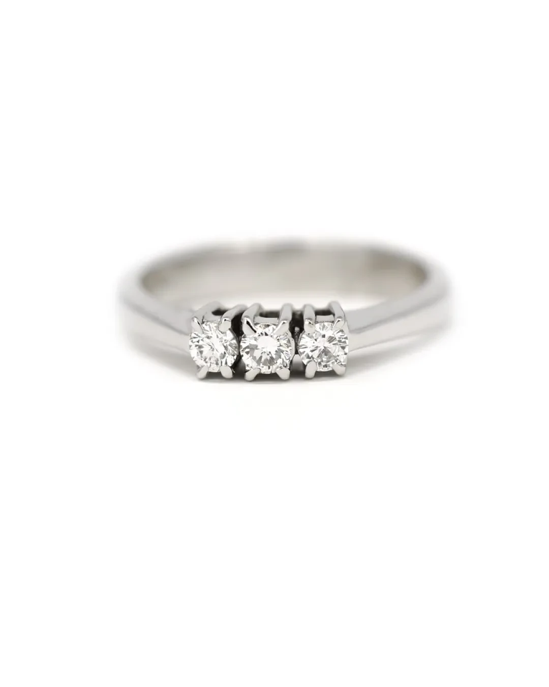 Anello trilogy diamanti da 0,12 ct