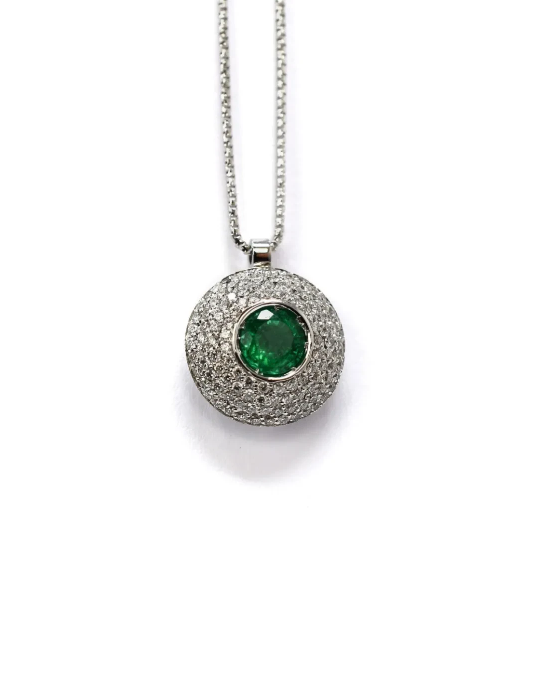 Ciondolo con smeraldo da 0,47 ct e brillanti 0,52 ct