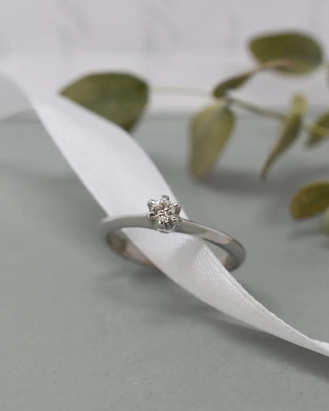Anello brillante solitario 0,10 ct