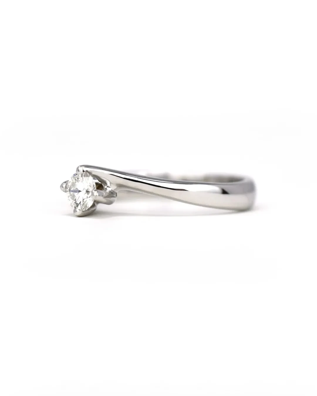 Anello brillante solitario da 0,22 carati