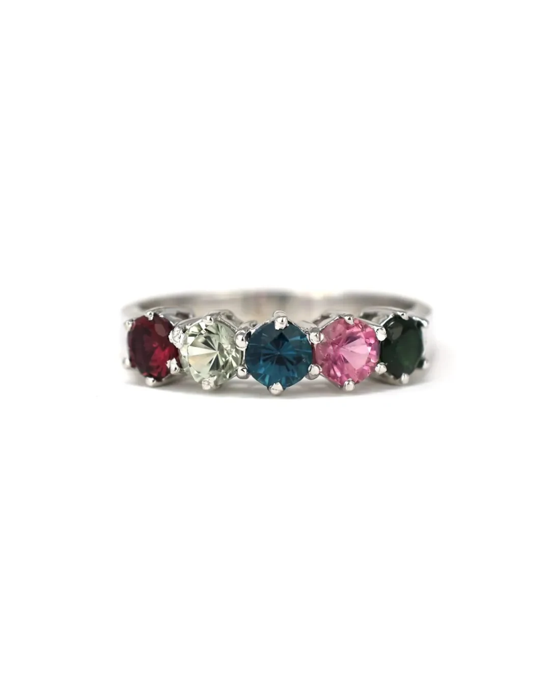 Anello con tormaline naturali