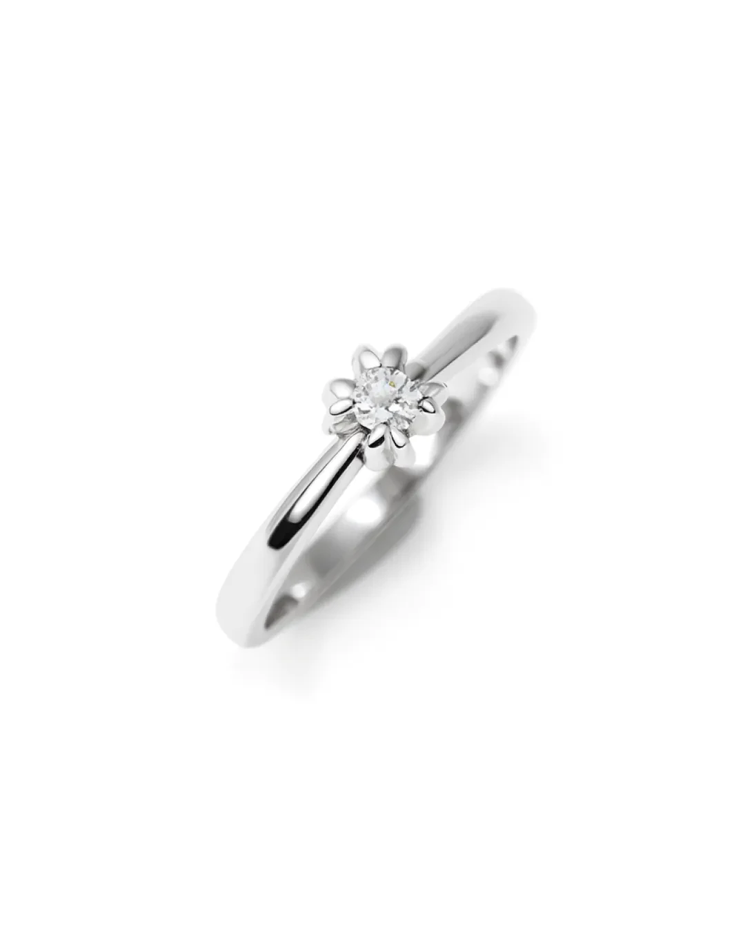 Anello solitario con brillante da 0,05 ct.