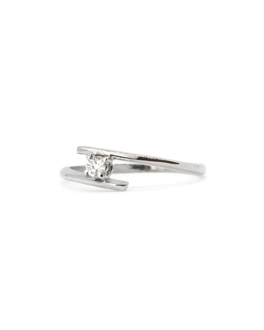 Anello solitario diamante 0,06 ct