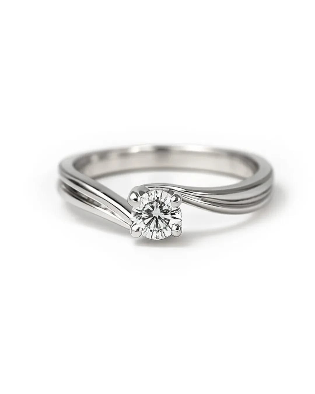 Anello solitario con brillante da 0,13 ct.