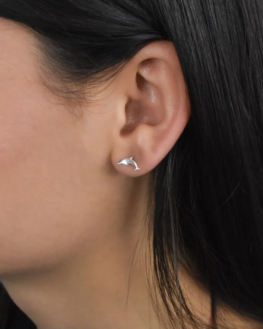 Orecchini a delfino in argento 925