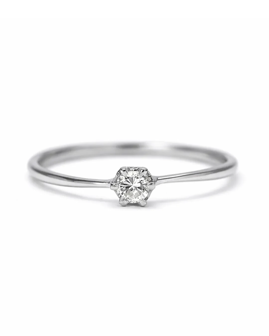 Solitario con diamante brillante