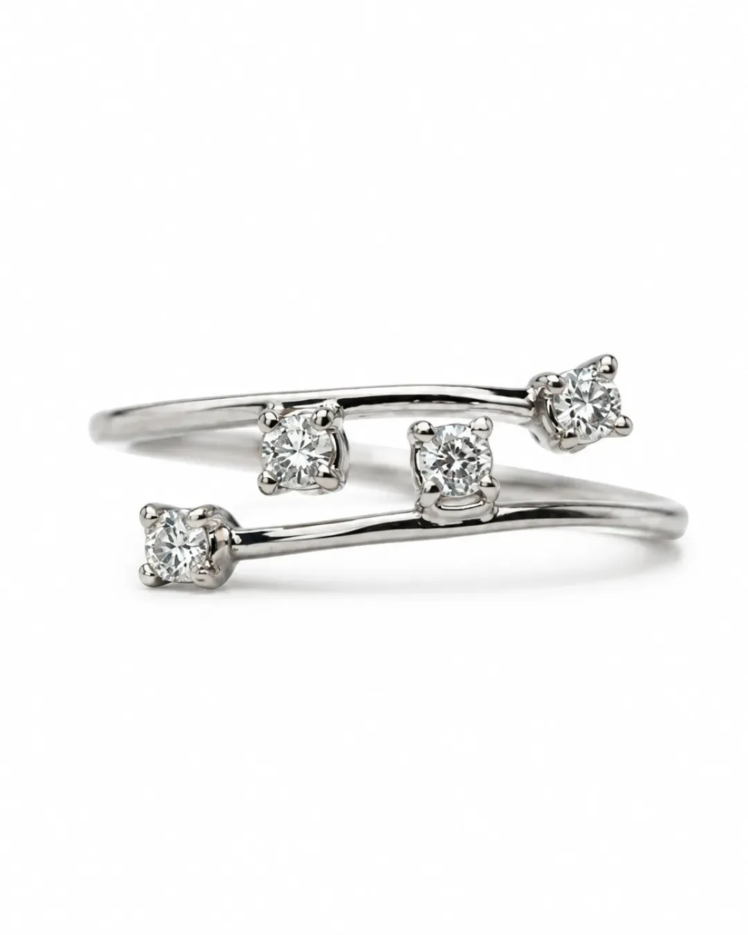 Anello fantasia di brillanti