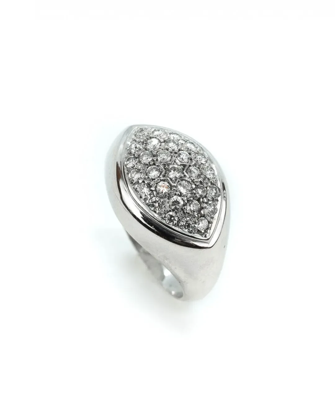 Anello Pavè forma ovale
