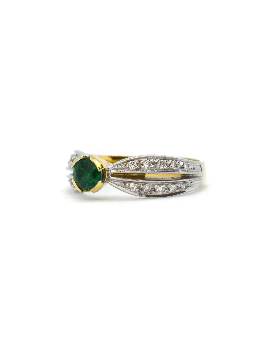 Anello fantasia smeraldo e brillanti