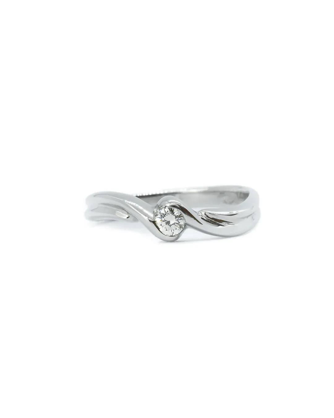 Anello solitario Valentino brillante 0,15 ct