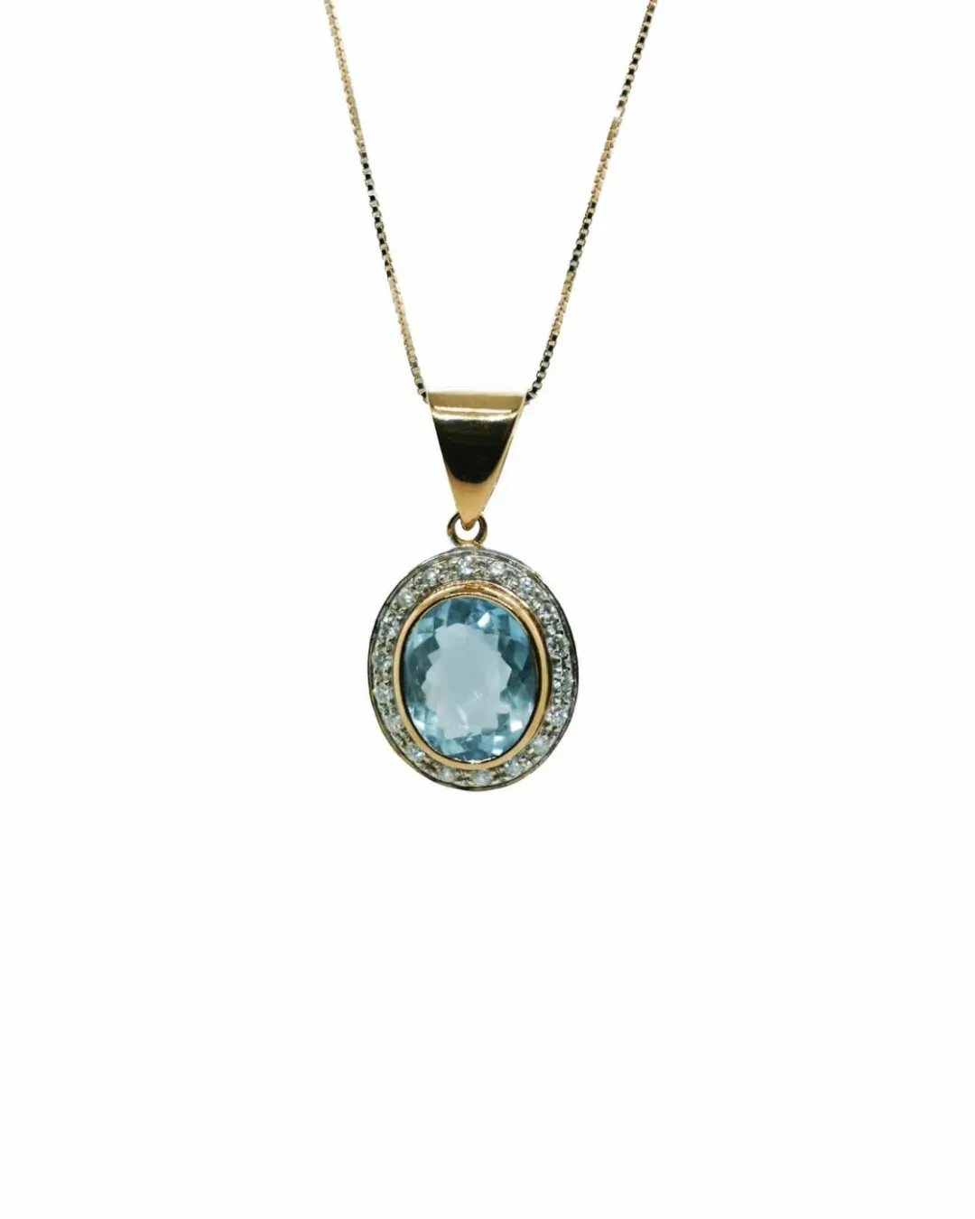 Collana con pendente quarzo e brillanti