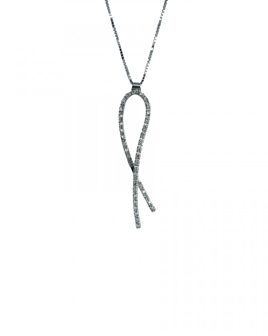 Collana con ciondolo pendente a nodo con brillanti