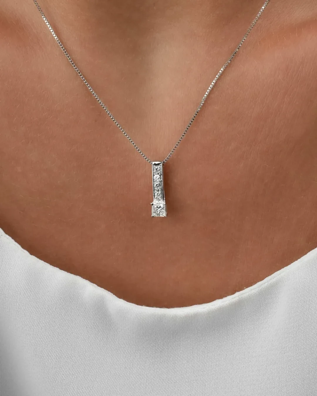Ciondolo fiammifero diamante taglio princess