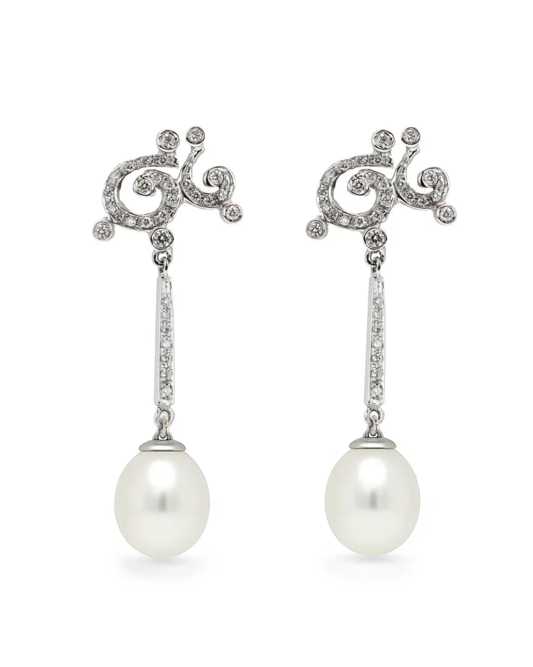 Orecchini fantasia con brillanti e perle