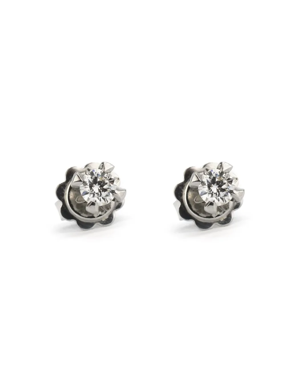 Orecchini punto luce castone a stella con brillanti 0,33 ct