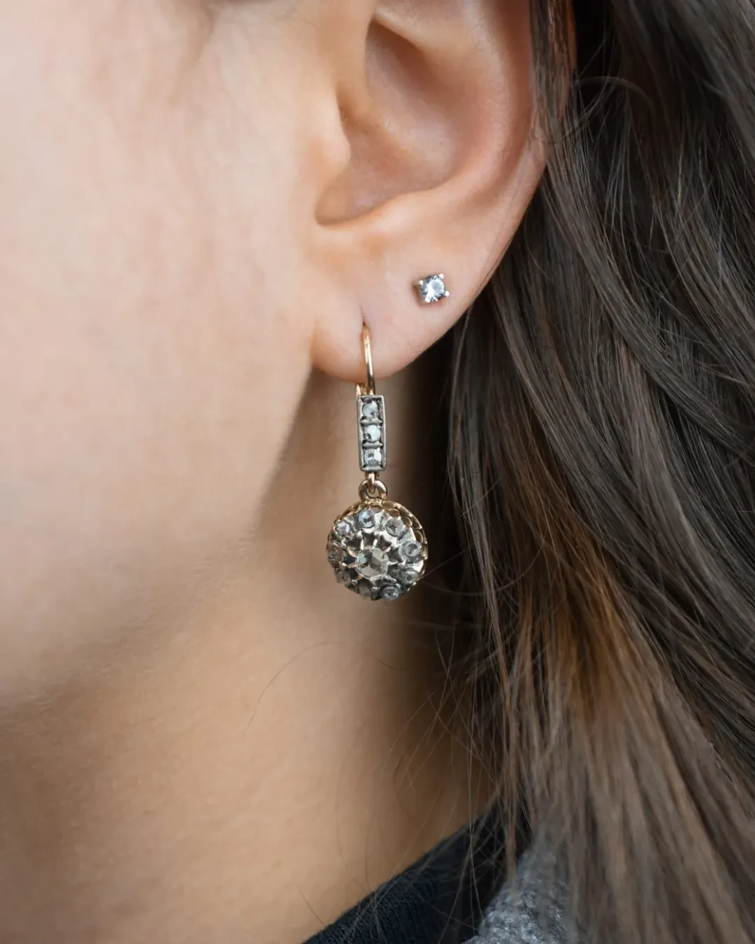 Orecchini antichi in oro rosso, argento e rose di diamante