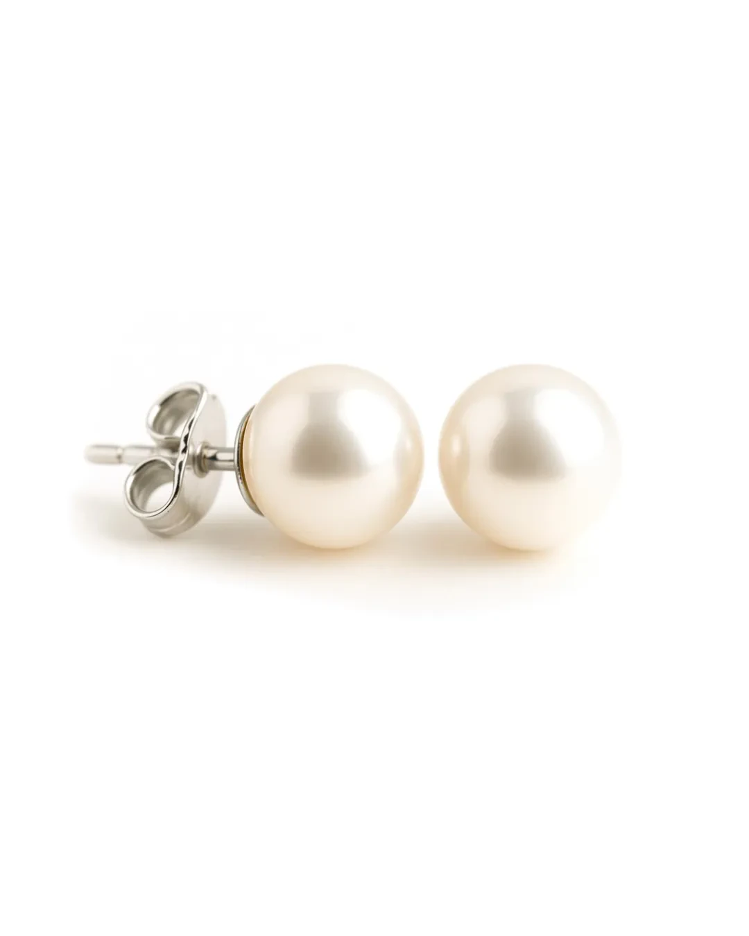 Orecchini di perle con montatura in oro bianco