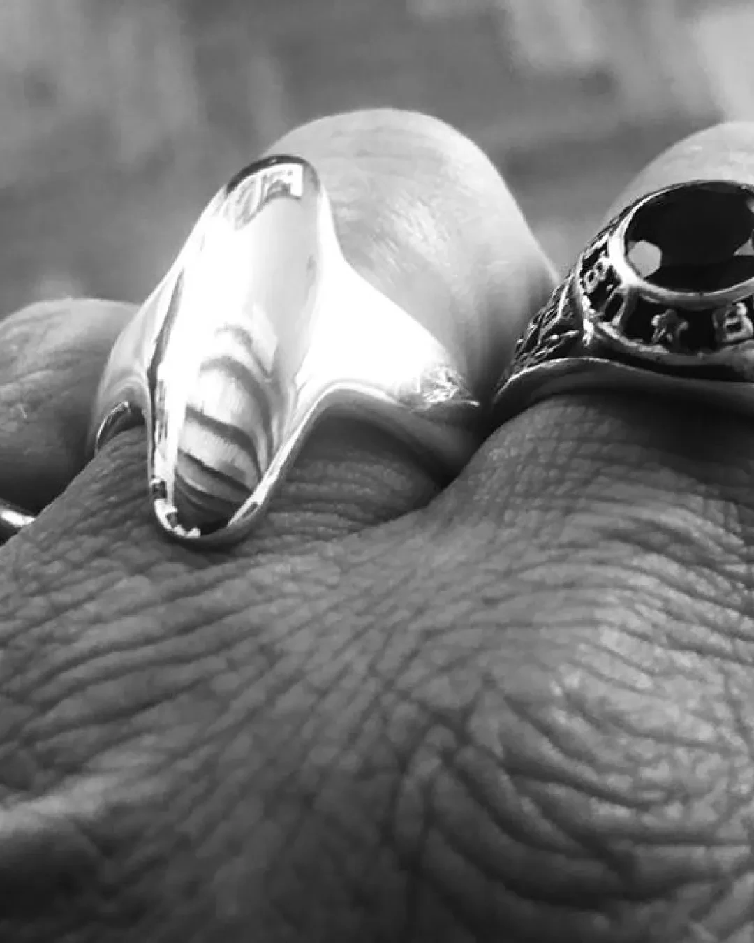 Alien Shield Ring
