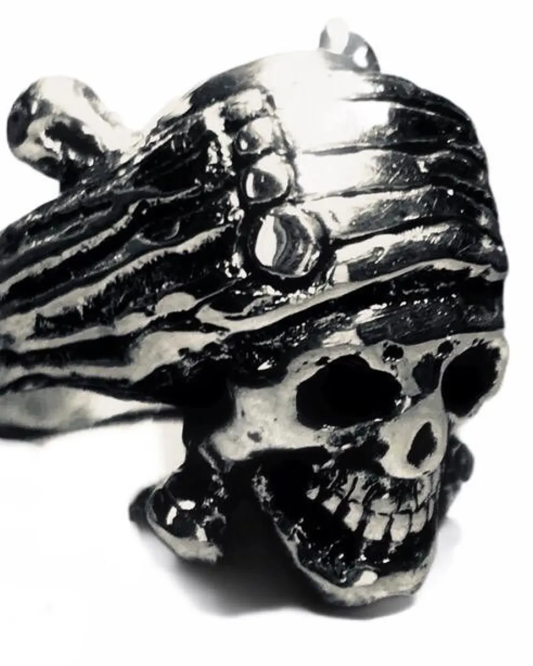 Skull Ring Pirates Of The Caribbean model Johnny Depp