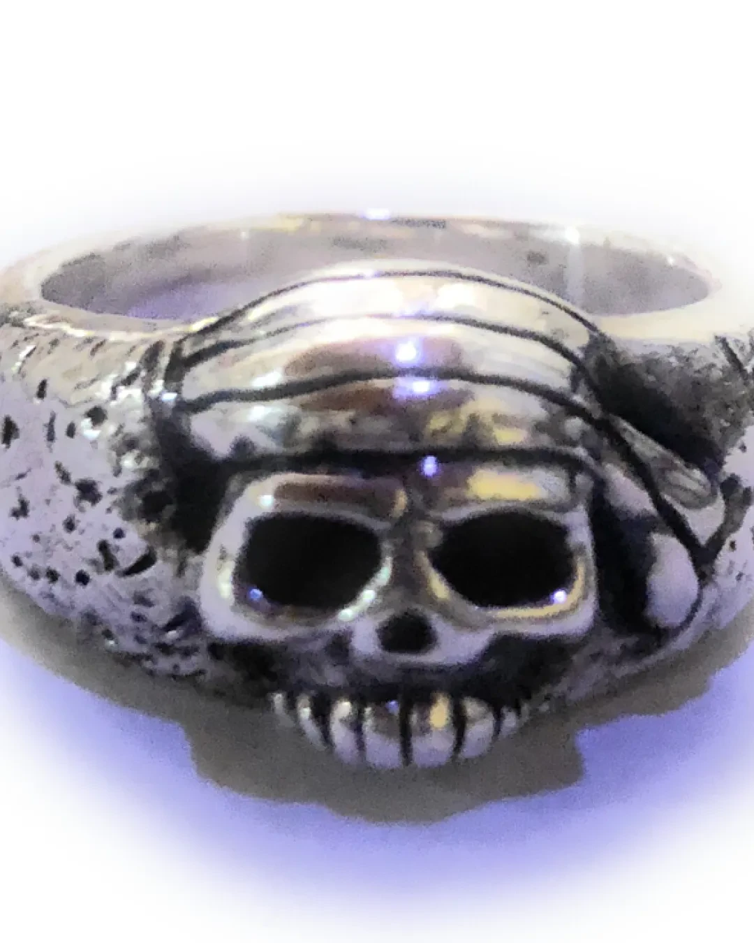 Pirate Skull Island Ring