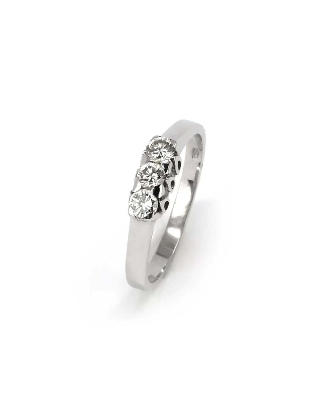 Anello trilogy diamanti a taglio brillante da 0,15 ct