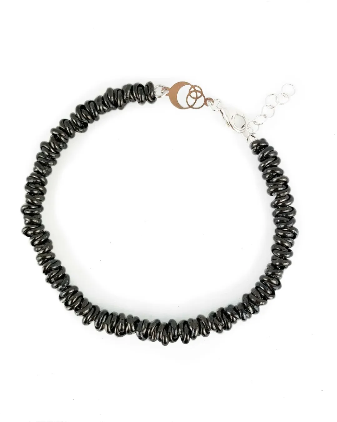 Bracciale in argento con rondelle satinate nere