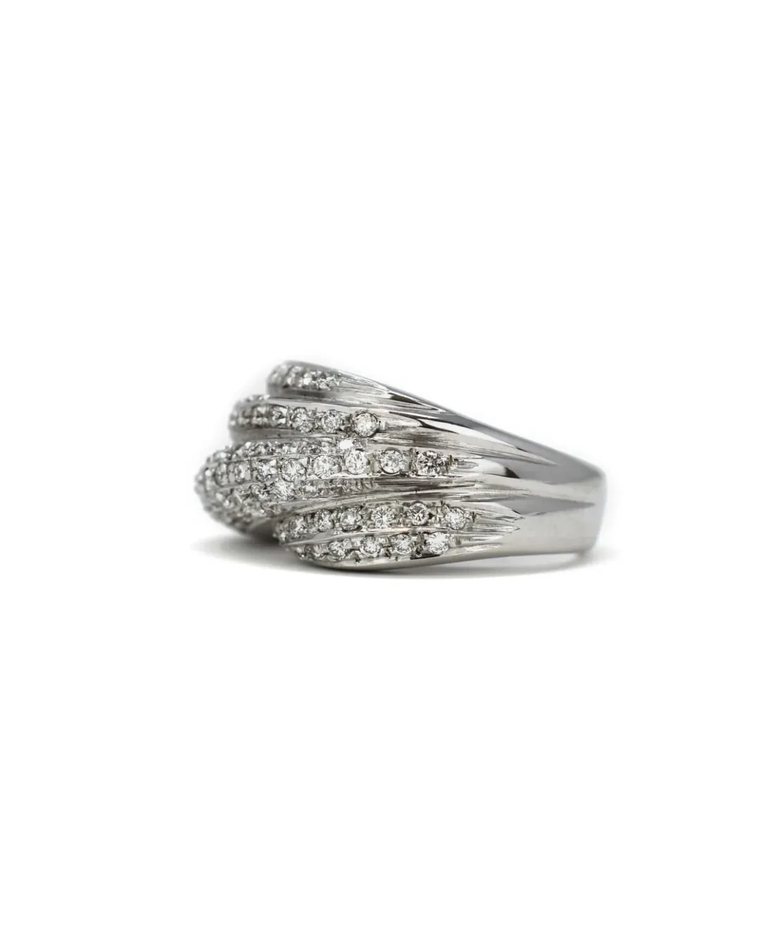 Anello fascia pavè di brillanti