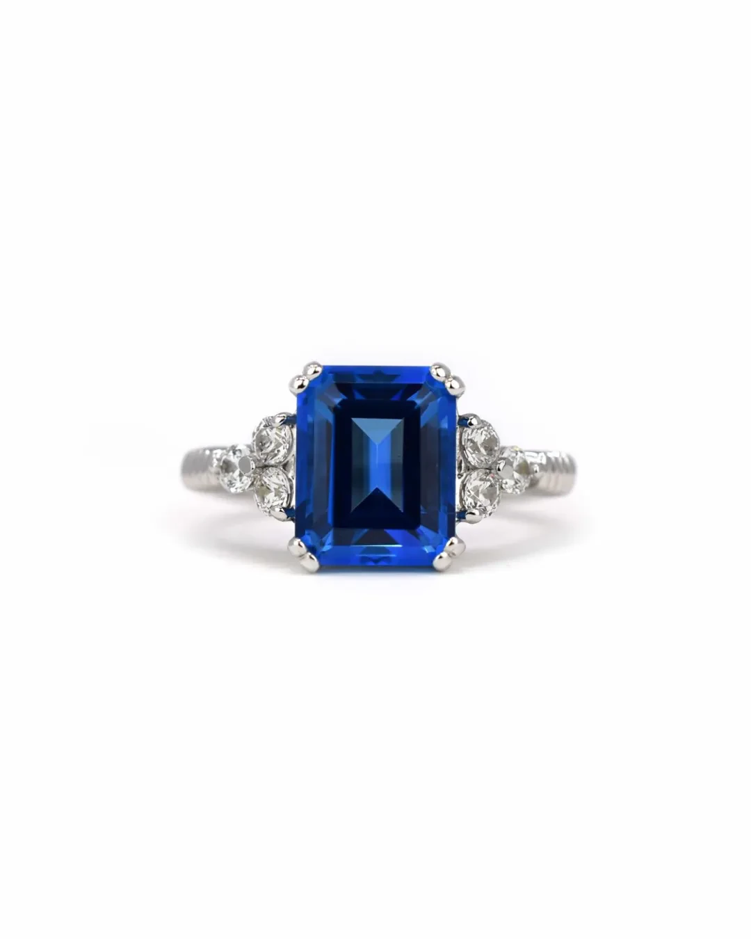 Anello quarzo azzurro