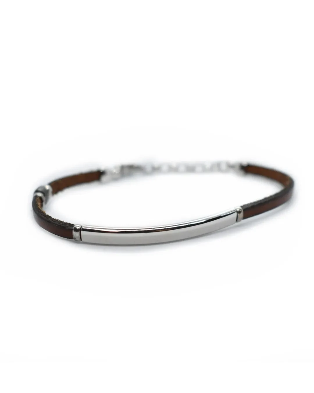Bracciale in pelle e placchetta d'argento