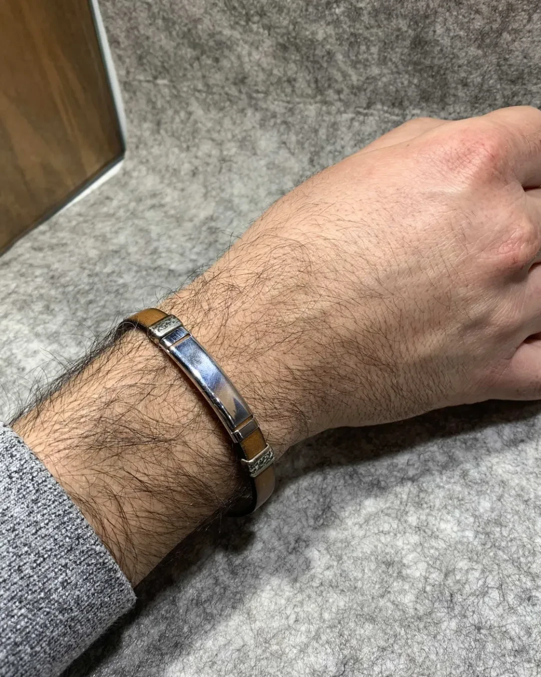 Bracciale in cuoio e argento